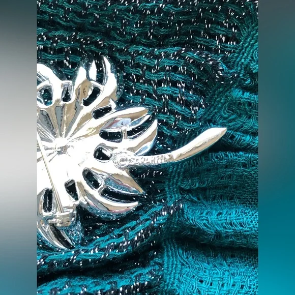 🎉❤️Vintage Sarah Coventry Silver Tone Flower Brooch - Picture 4 of 8